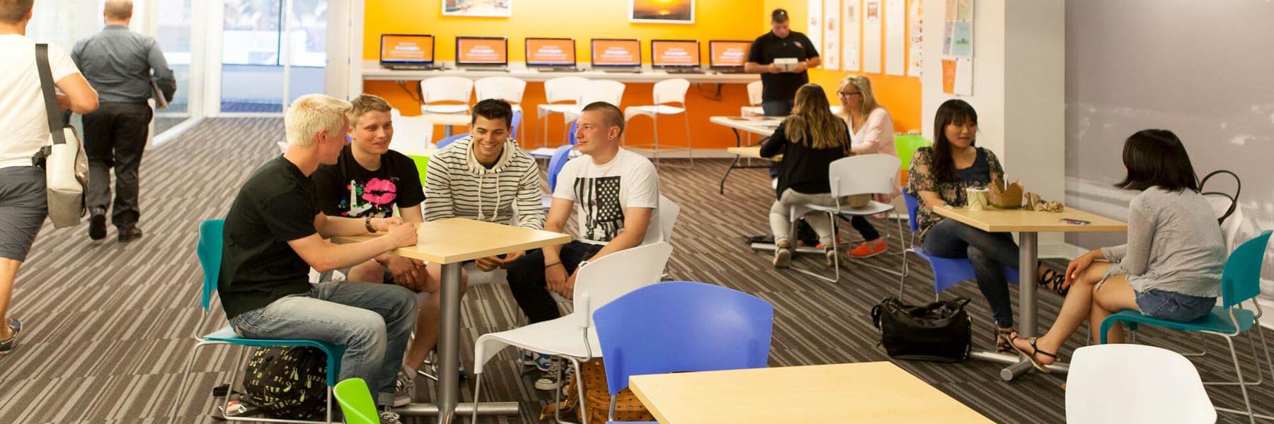 Intercâmbio High School na Inglaterra EducaTeen